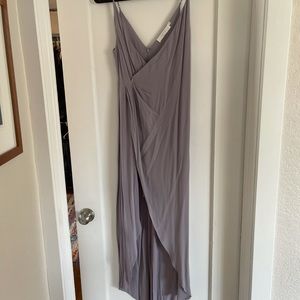 ASTR women’s midi dress with slit. Size S.